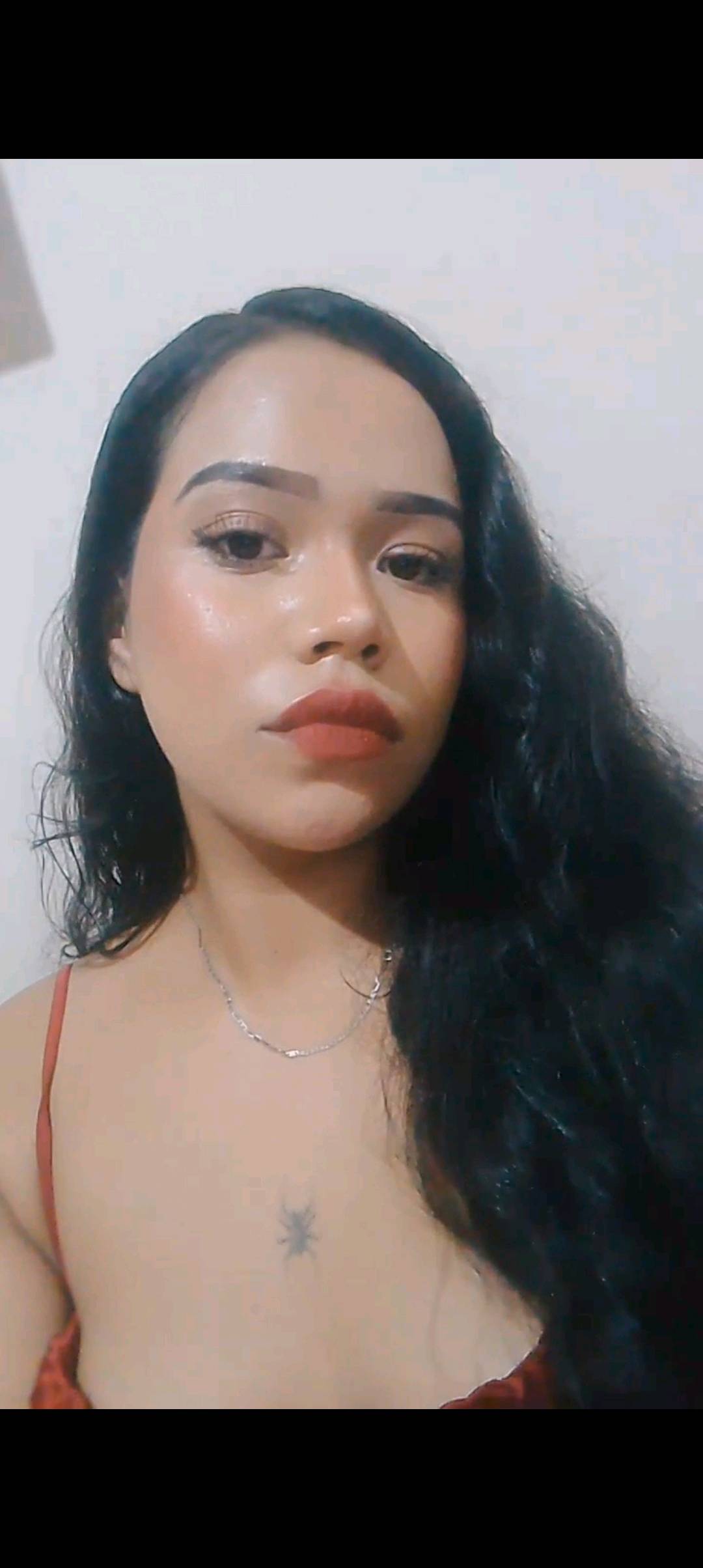 Thiana on PandaChat — up for a random video chat